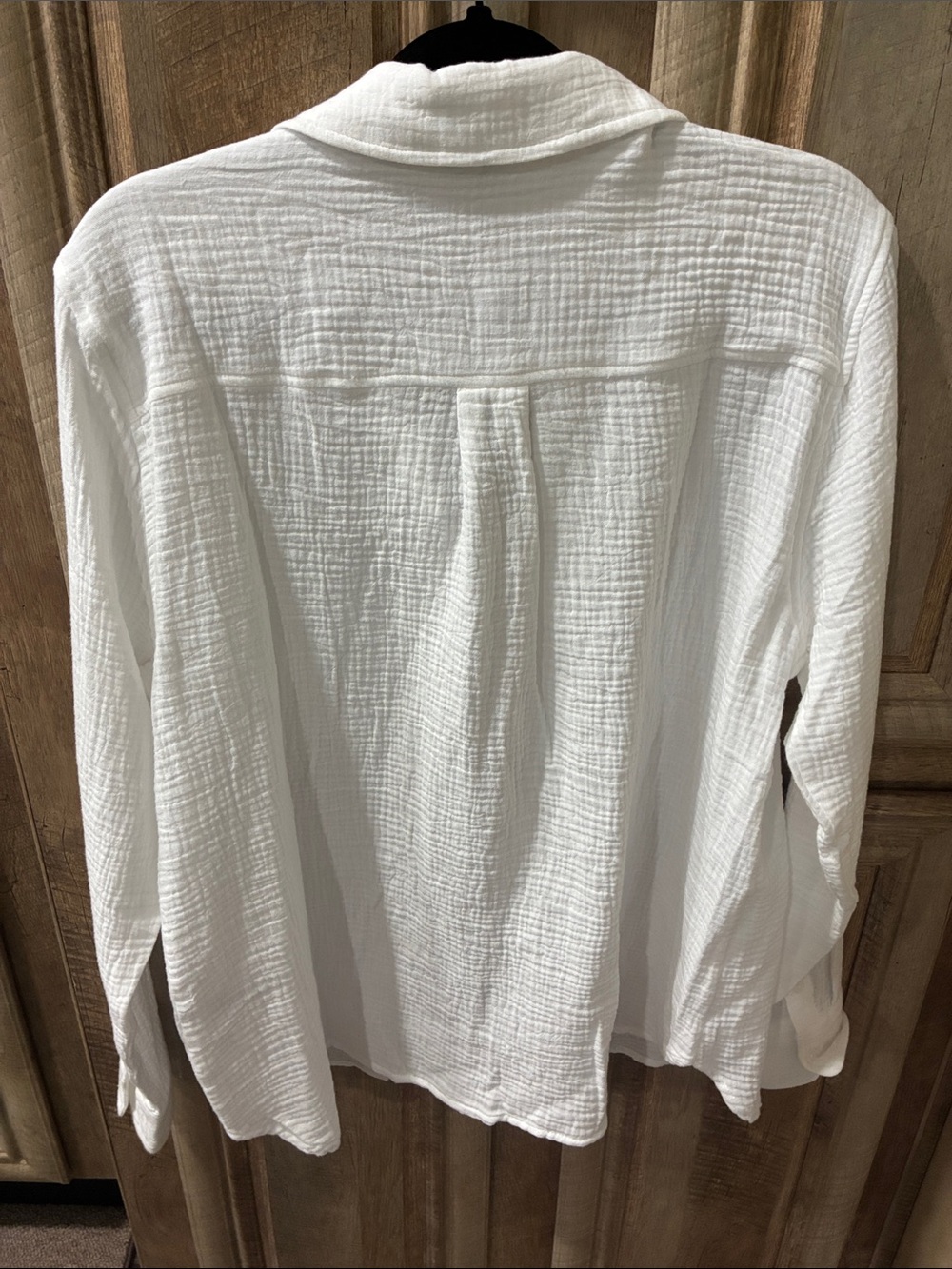 Elie Tahari White Textured Cotton Button-Down Shirt - Picture 11 of 14